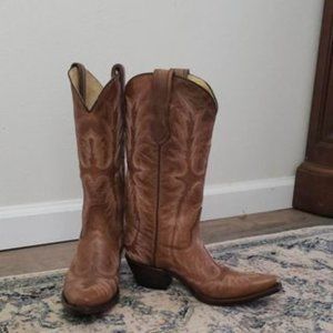 CORRAL western boots, NEW 7.5